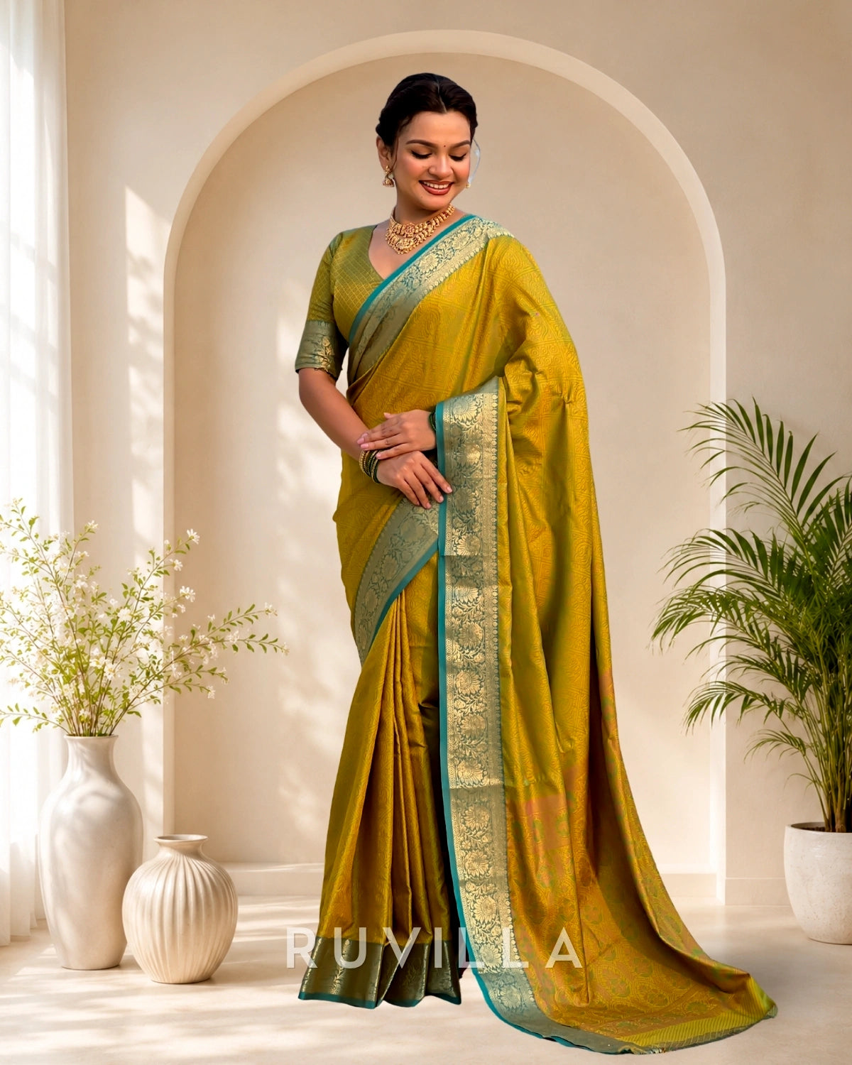 Mehendi Green Soft Patola Silk Saree with Bandhani Weaves & Rich Zari Border