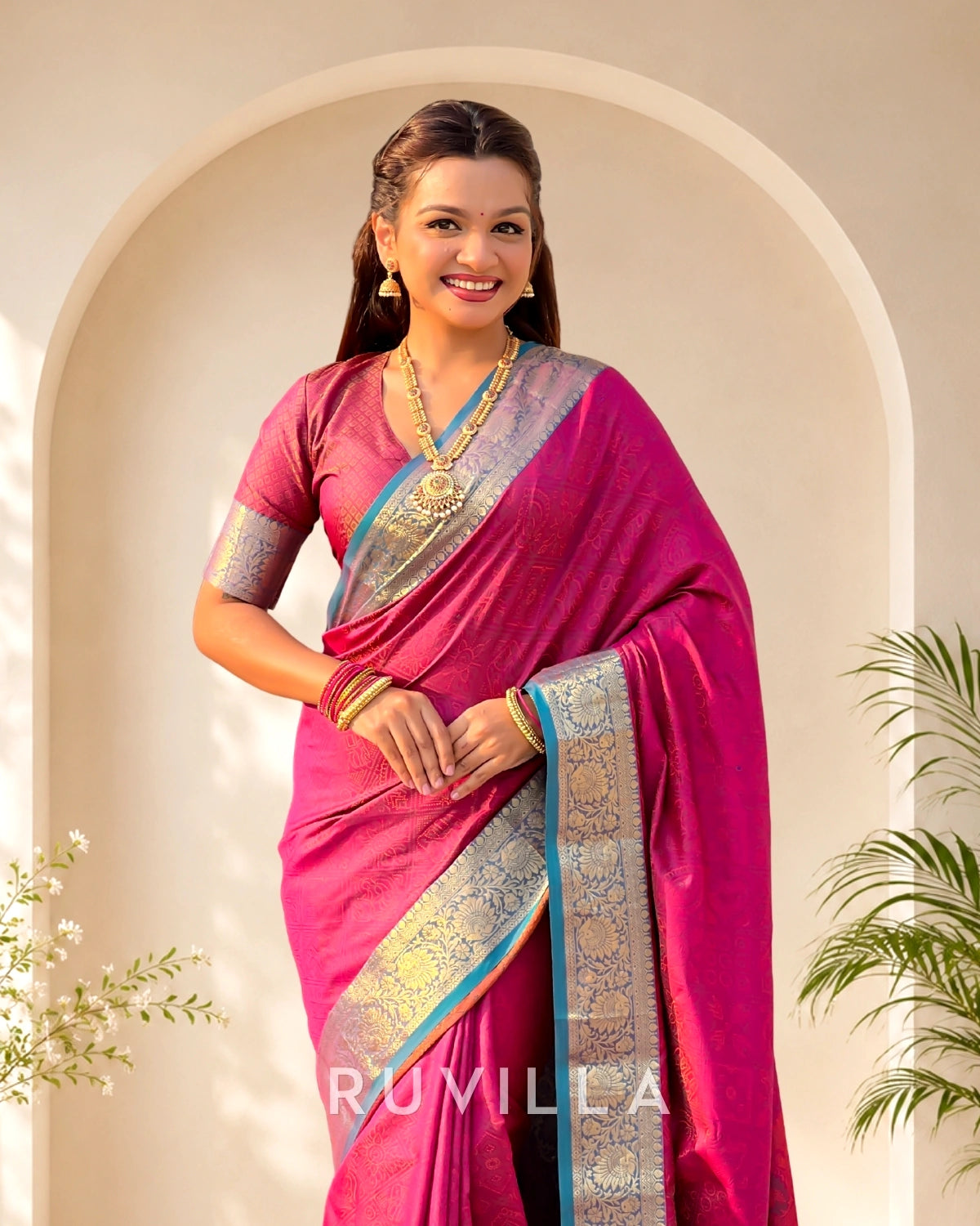Dark Pink Soft Patola Silk Saree with Bandhani Weaves & Rich Zari Border